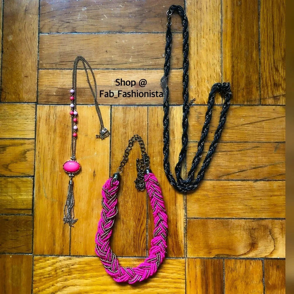 Necklace bundle - Picture 1 of 16